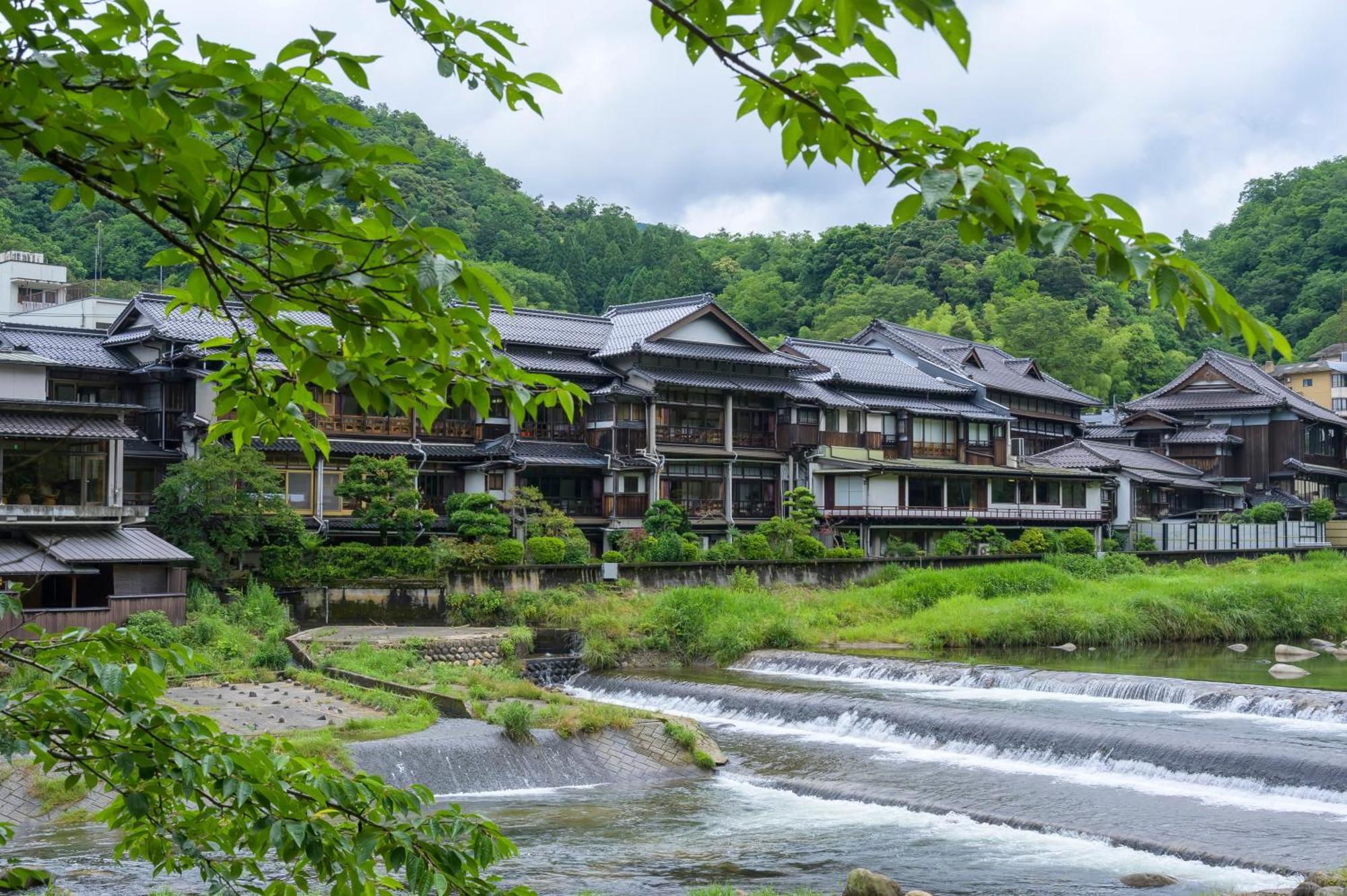 Ryokan Ohashi Hotel Misasa ภายนอก รูปภาพ